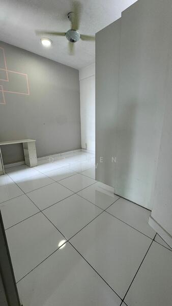 Apartment for Rent at The Twin Residences - Darren Tew - Interior - PropertyGuru.com.my