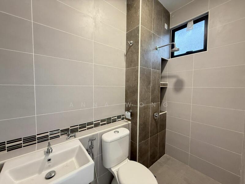 Terraced House for Rent in Taman Desa Tebrau (Tebrau) - Anna Wong - Bathroom - PropertyGuru.com.my