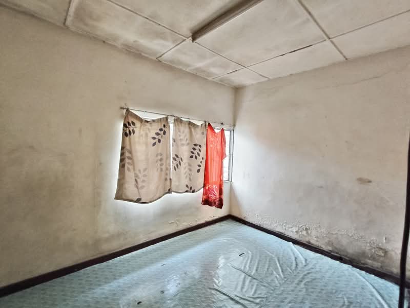 Rumah Teres untuk Dijual di Taman Mayang (Petaling Jaya) - Henry Chia - PropertyGuru.com.my