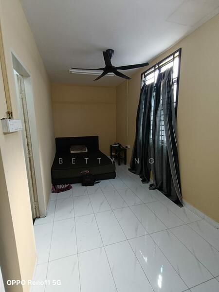 Cluster House for Sale in Skudai (Johor) - Betty Ng - Bedroom - PropertyGuru.com.my