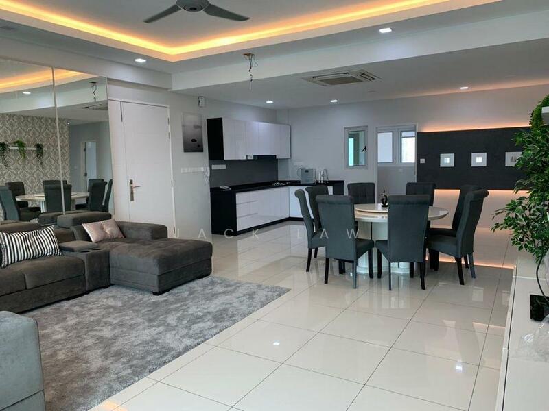 City Residence untuk Untuk Dijual - RM 1,580,000, Mac 2026 - Living Room - PropertyGuru.com.my
