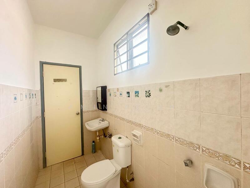Taman Cheras Idaman untuk Untuk Dijual - RM 560,000, Mac 2026 - Bathroom - PropertyGuru.com.my