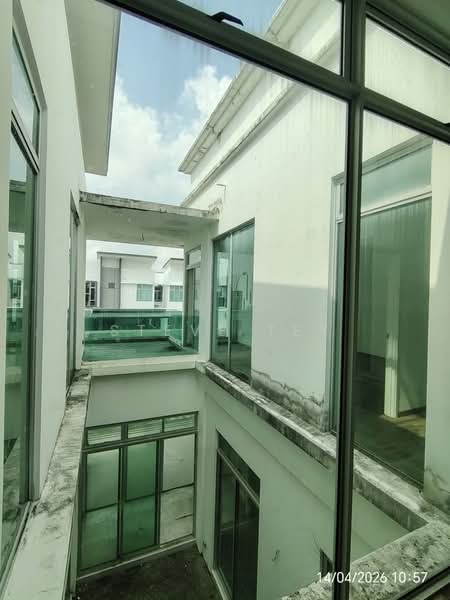For Sale - Nusa Duta 1 @ 2 Sty Semi D @ House Number Got "4"
