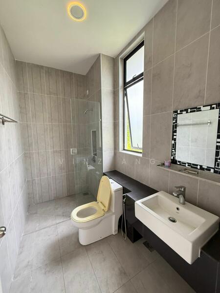 Terraced House for Sale in Johor Bahru (Johor) - Vinz Ang - Bathroom - PropertyGuru.com.my