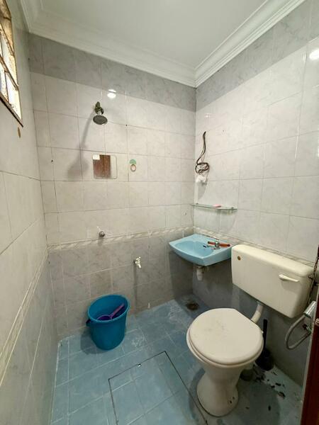 2 Storey Terraced House Taman Segar untuk Untuk Disewa - RM 2,300 /bulan, Feb 2026 - Bathroom - PropertyGuru.com.my