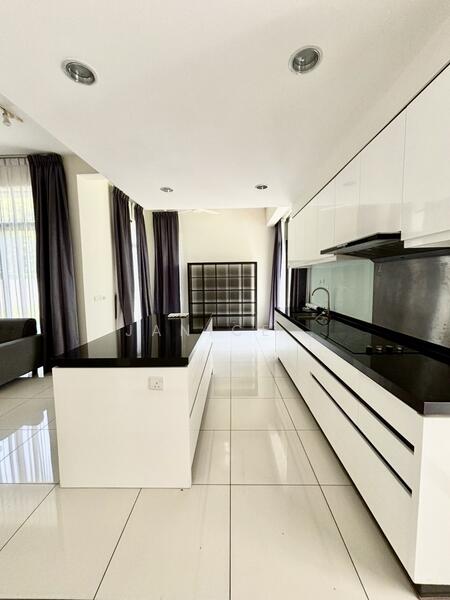 Terraced House for Sale in Medini (Iskandar Puteri (Nusajaya)) - Janice . - Kitchen - PropertyGuru.com.my