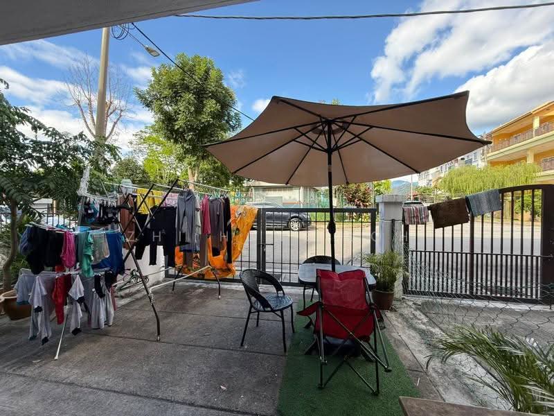 2.5-storey Terraced House for Sale in Ukay Perdana (Ulu Kelang) - Zhi Hong Loh - Exterior - PropertyGuru.com.my