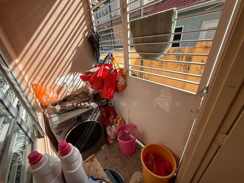 2.5-storey Terraced House for Sale in Ukay Perdana (Ulu Kelang) - Zhi Hong Loh - Balcony - PropertyGuru.com.my