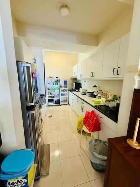Riana Green East untuk Untuk Dijual - RM 700,000, Mac 2026 - Kitchen - PropertyGuru.com.my