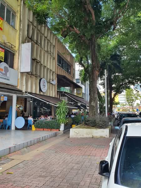 Shop for Rent in Seksyen 52 (Petaling Jaya) - K.B. Chan - Exterior - PropertyGuru.com.my