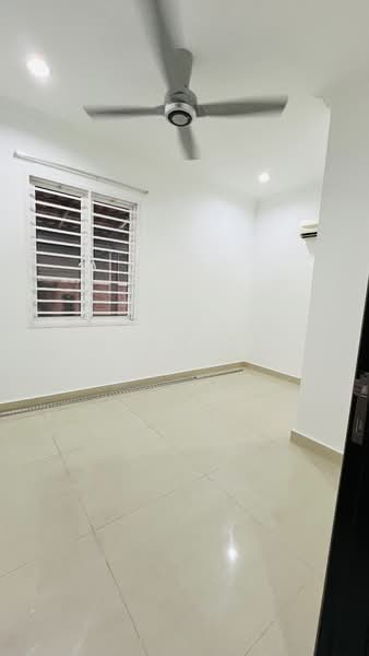 Semi-Detached House for Sale in Taman Naga Emas (Salak South) - Cannice You - PropertyGuru.com.my