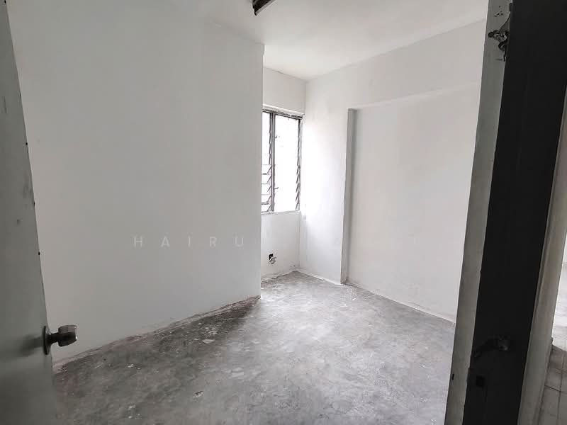 Desa Tasik Fasa 1A untuk Untuk Dijual - RM 215,000, Feb 2026 - Interior - PropertyGuru.com.my