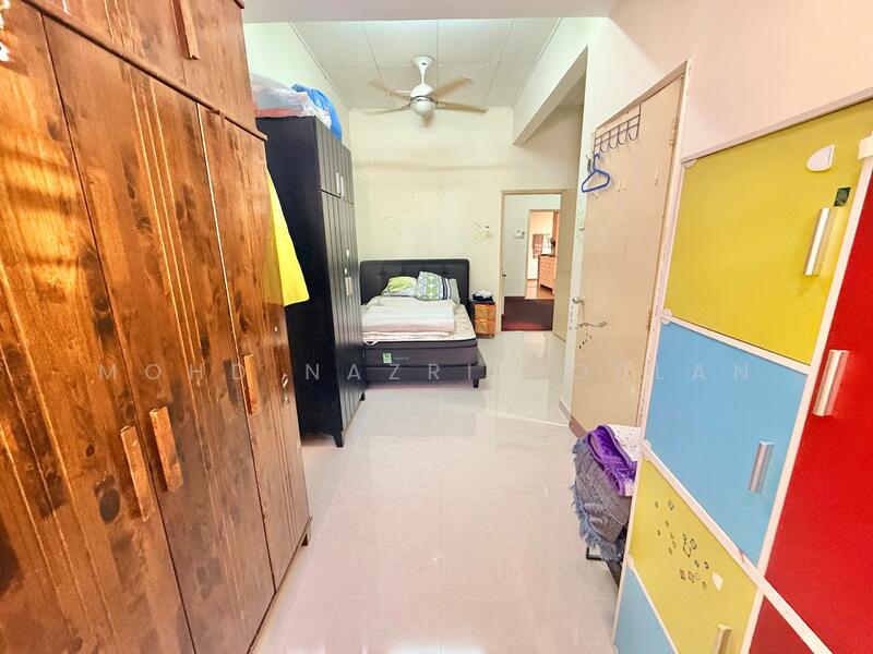 2-storey Terraced House for Sale in Bukit Jelutong (Shah Alam) - Mohd Nazri Roslan - PropertyGuru.com.my
