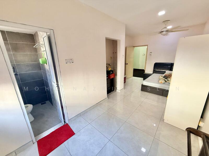 2-storey Terraced House for Sale in Bukit Jelutong (Shah Alam) - Mohd Nazri Roslan - Bathroom - PropertyGuru.com.my