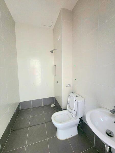 Cluster House for Sale in Eco Botanic (Iskandar Puteri (Nusajaya)) - Calvin Lee - Bathroom - PropertyGuru.com.my