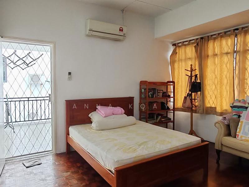 Bungalow House untuk Dijual di Minden Heights (Gelugor) - Anna Koay - Bedroom - PropertyGuru.com.my