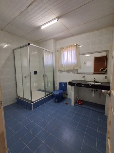 Bungalow for Sale in Taman Bukit Pantai (Bangsar) - Cannice You - Bathroom - PropertyGuru.com.my
