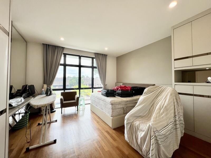 Semi-Detached House for Sale in Johor Bahru (Johor) - Yik Tat - PropertyGuru.com.my