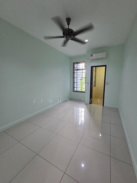 Nusa Idaman untuk Untuk Disewa - RM 3,000 /bulan, Apr 2026 - Interior - PropertyGuru.com.my