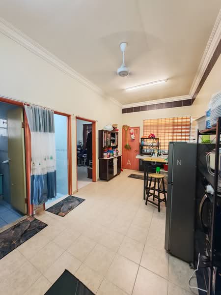 1-storey Terraced House for Sale in Manjung (Perak) - Wanie Saidin - PropertyGuru.com.my