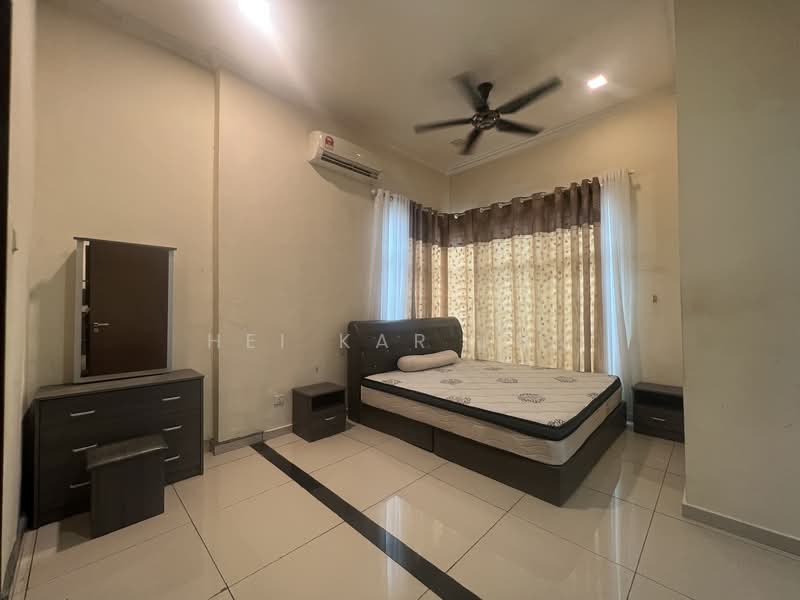 Semi-Detached House for Rent in Bandar Tun Hussein Onn (Cheras) - Hei Kar Jun - Bedroom - PropertyGuru.com.my