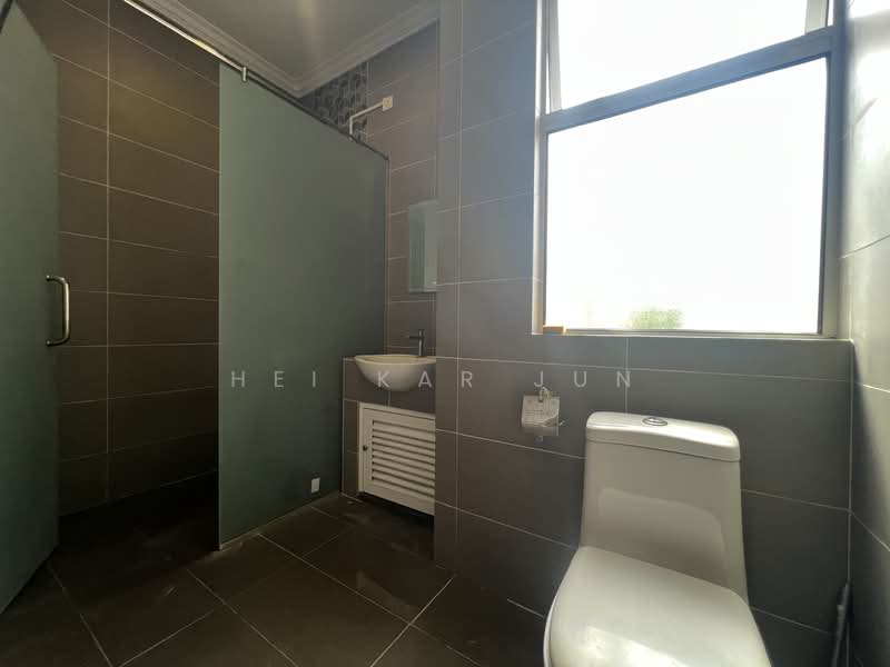 Semi-Detached House for Rent in Bandar Tun Hussein Onn (Cheras) - Hei Kar Jun - Bathroom - PropertyGuru.com.my