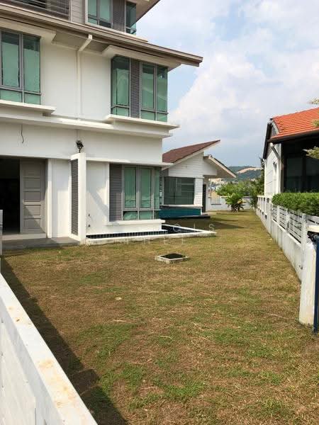 Bungalow House for Sale in Kajang (Selangor) - Francis Thee - PropertyGuru.com.my
