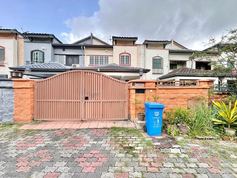 Double Storey Terrace Jalan Kubah U8 Bukit Jelutong Shah Alam