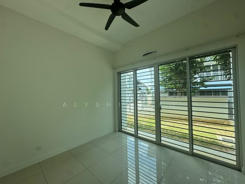 2-storey Terraced House for Sale in Bandar Saujana Putra (Tanjong Duabelas) - Alyshia Teo - Interior - PropertyGuru.com.my