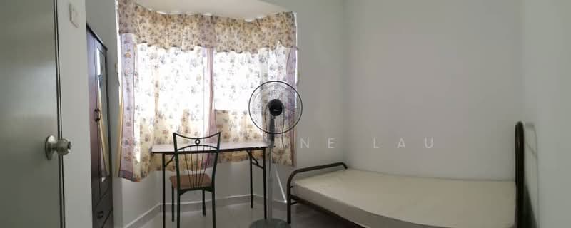 Kondominium untuk Disewa di Endah Regal Condominium - Catherine Lau - Bedroom - PropertyGuru.com.my