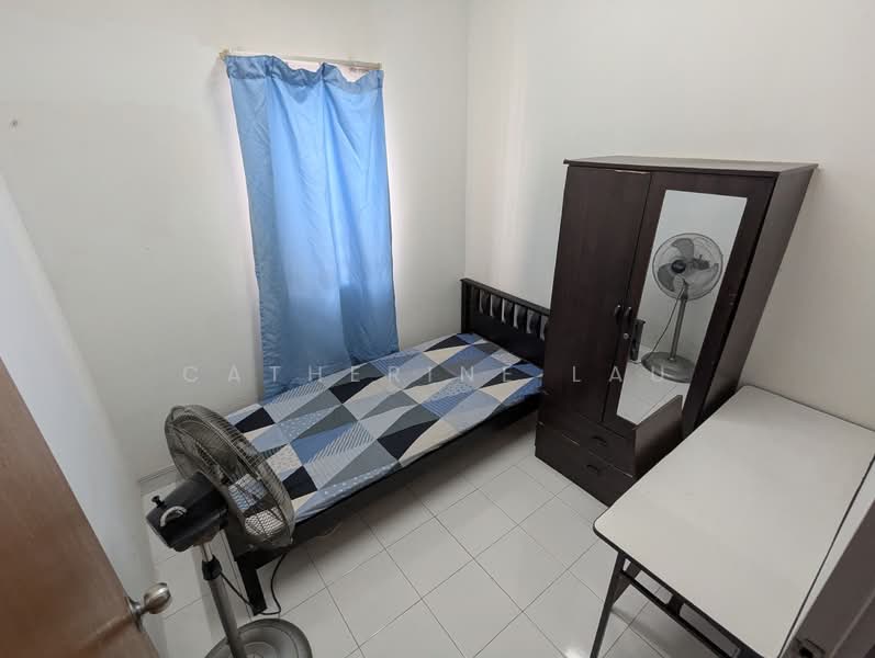 Kondominium untuk Disewa di Endah Regal Condominium - Catherine Lau - Bedroom - PropertyGuru.com.my