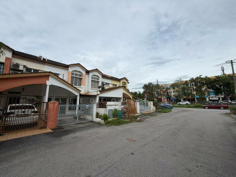 2-storey Terraced House for Sale in Bandar Mahkota Cheras (Cheras) - Leedeon Tan - Exterior - PropertyGuru.com.my