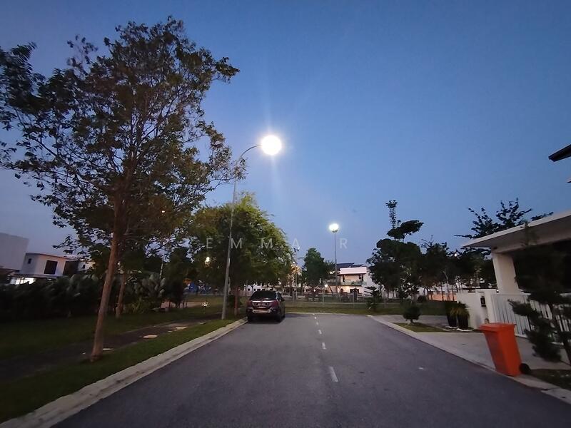 2-storey Terraced House for Sale in Bandar Sri Sendayan (Negeri Sembilan) - Emma R - Exterior - PropertyGuru.com.my