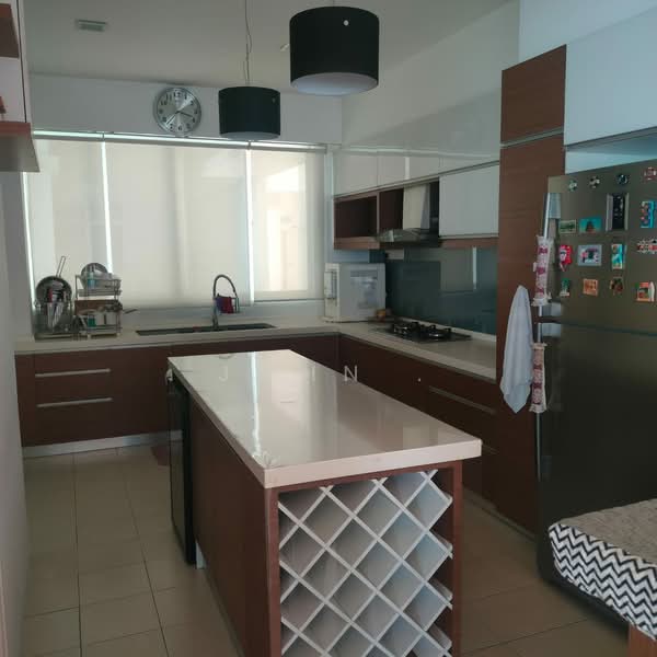 For Rent - The Waterfront Condominium