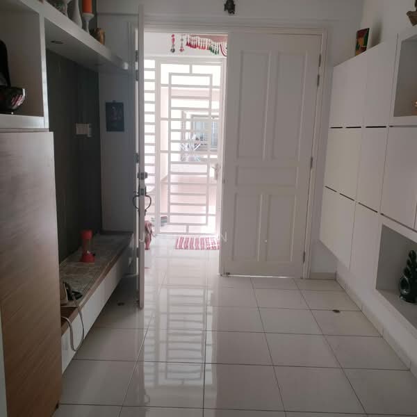 For Rent - The Waterfront Condominium