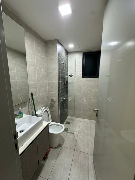 Millerz Square untuk Untuk Disewa - RM 3,000 /bulan, Mac 2026 - Bathroom - PropertyGuru.com.my
