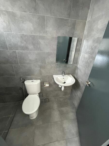 For Rent - Midlands City