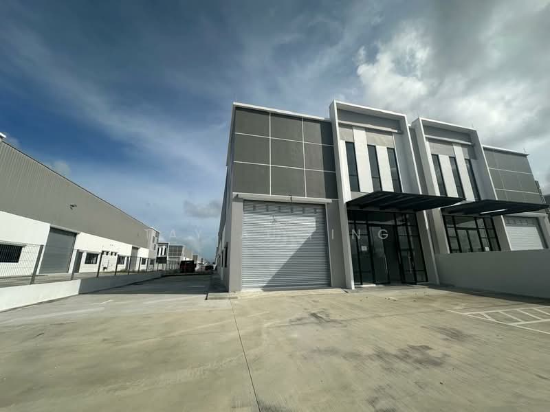 Kilang untuk Dijual di Eco Business Park 1 (Johor Bahru) - Tay Ai Ting - Exterior - PropertyGuru.com.my