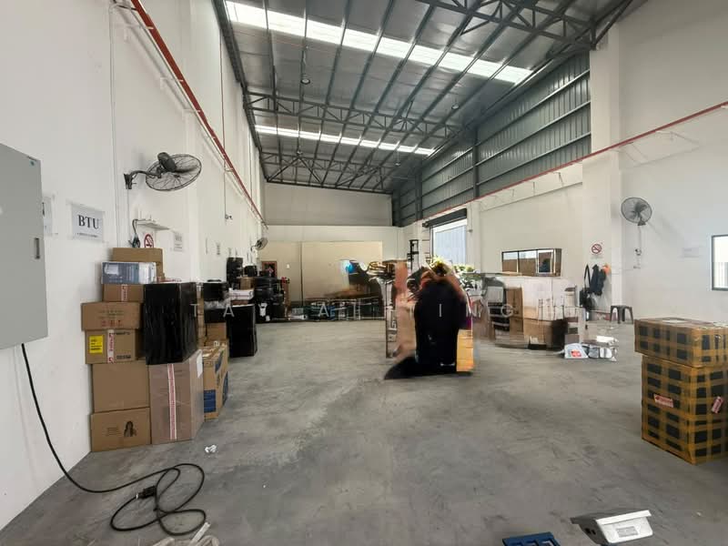 Kilang untuk Dijual di Eco Business Park 1 (Johor Bahru) - Tay Ai Ting - Interior - PropertyGuru.com.my