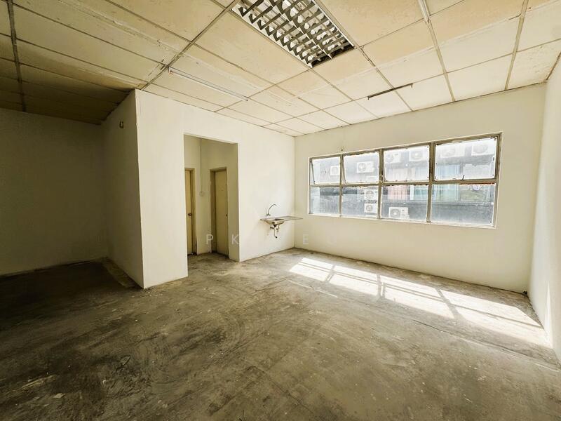 Shop / Office for Rent in Setia Tropika (Johor Bahru) - PK Teo - Interior - PropertyGuru.com.my