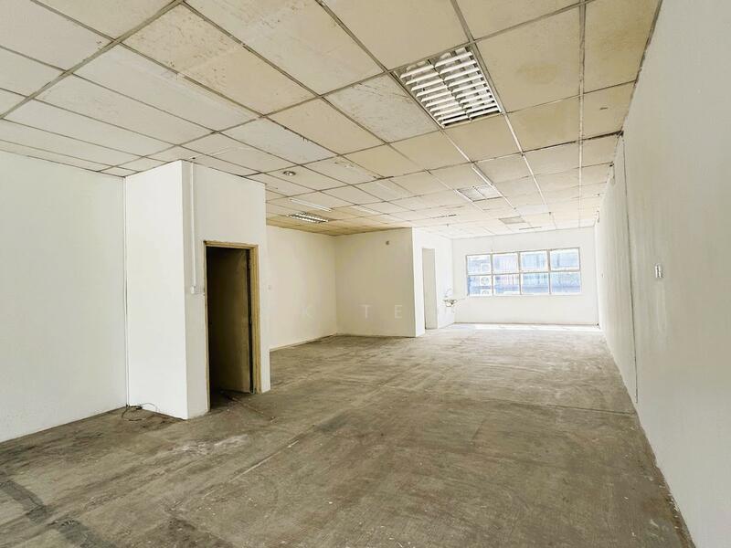 Shop / Office for Rent in Setia Tropika (Johor Bahru) - PK Teo - Interior - PropertyGuru.com.my