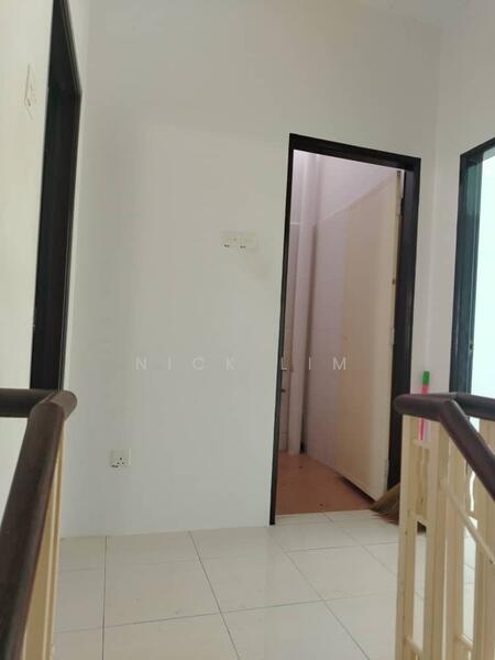 Untuk Disewa - 2 Storey Terrace House @ Vanilla Bay, Teluk Kumbar