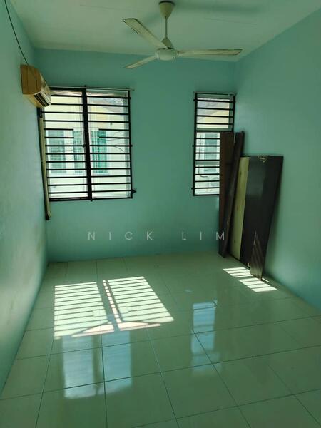 Untuk Disewa - 2 Storey Terrace House @ Vanilla Bay, Teluk Kumbar