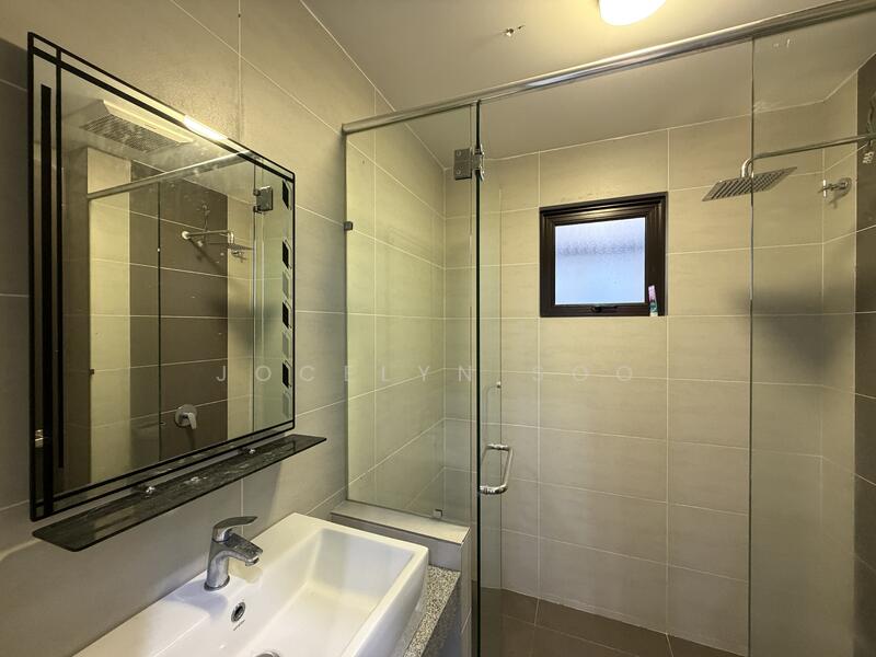 D'Infiniti, Bandar Damai Perdana untuk Untuk Dijual - RM 1,280,000, Mac 2026 - Bathroom - PropertyGuru.com.my