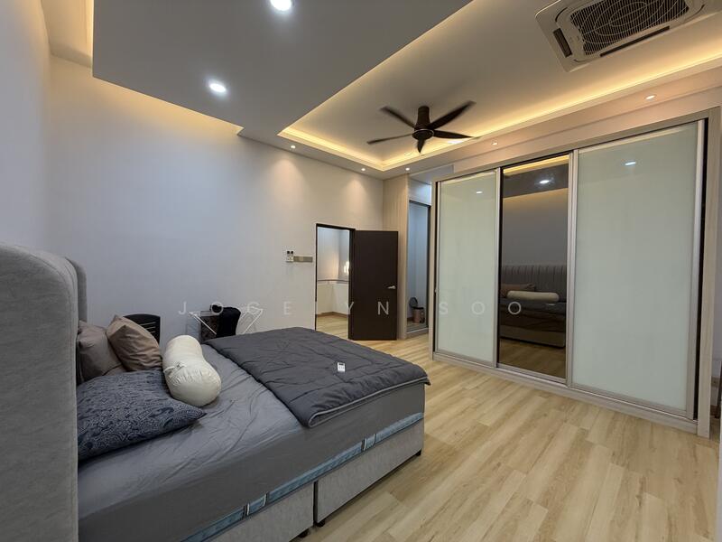 D'Infiniti, Bandar Damai Perdana untuk Untuk Dijual - RM 1,280,000, Mac 2026 - Bedroom - PropertyGuru.com.my
