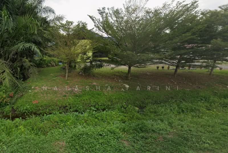 Rumah Teres 1 Tingkat untuk Dijual di Telok Panglima Garang (Selangor) - Natasha Farini - Garden - PropertyGuru.com.my