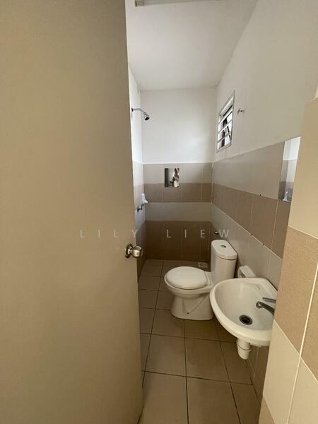 For Rent - Camellia Residence