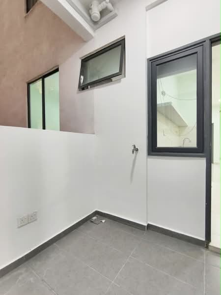 Service Residence for Rent at Marina Residence - Elayne Low - PropertyGuru.com.my