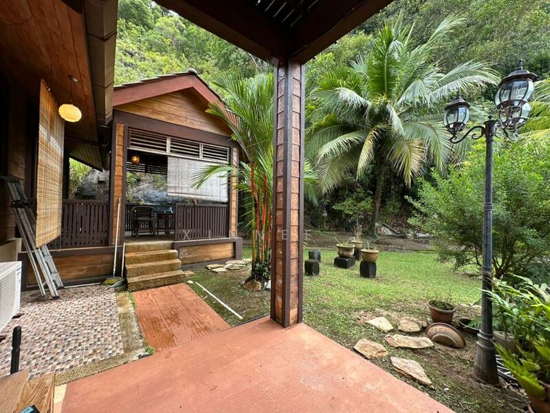 Ferringhi Villa untuk Untuk Disewa - RM 4,000 /bulan, Feb 2026 - Exterior - PropertyGuru.com.my