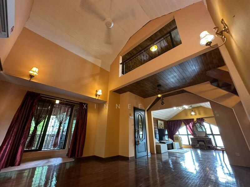 Ferringhi Villa untuk Untuk Disewa - RM 4,000 /bulan, Feb 2026 - Living Room - PropertyGuru.com.my